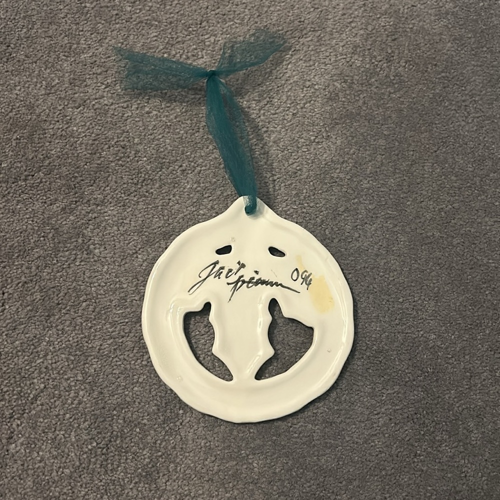Gail Pitman Christmas ornament - Picture 4 of 4